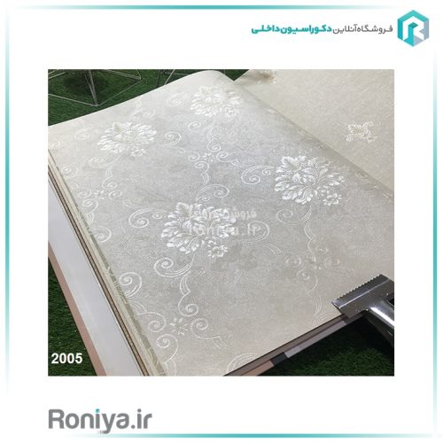 کاغذ دیواری طرح دار کلاسیک