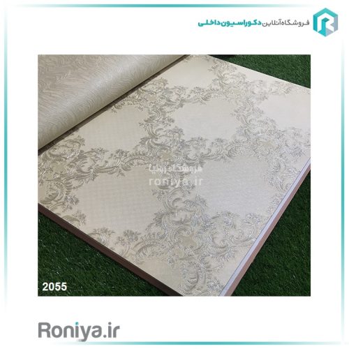 کاغذ دیواری گل کاری شده