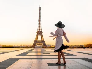 پوستر دیواری طرح غروب رمانتیک برج ایفل 3 پوستر دیواری طرح غروب رمانتیک برج ایفل